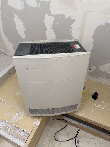 Blueair 610В HEPA Air Purification System