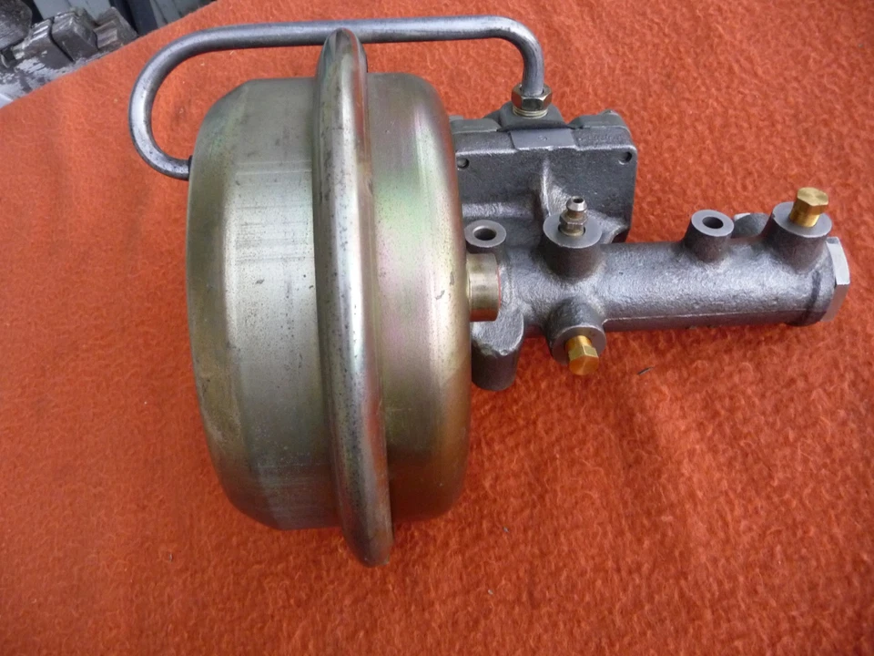 NOS 1954 1955 1956 1957 Ford & Thunderbird Large Power Brake Booster Dice Brakes - Image 2 of 4