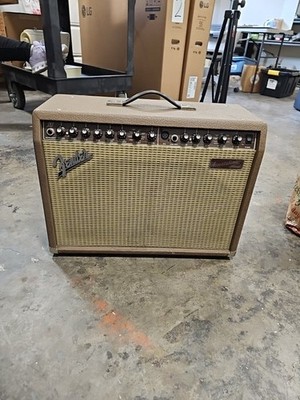 Fender Acoustasonic Junior Amp PR 569 2- Channel Acoustic Guitar