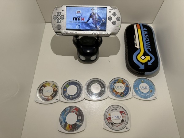 Sony PSP 2004 Silver Console Bundle UMD Games 4GB Memory Card Tested
