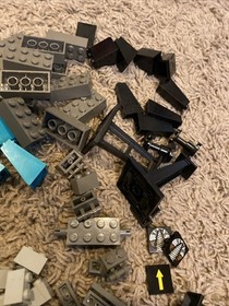 LEGO Rock Raiders 4990 Rock Raiders HQ Incomplete But Lots Here