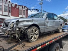 Passenger Tail Light 210 Type Sedan E300D Fits 96-99 MERCEDES E-CLASS 1335309