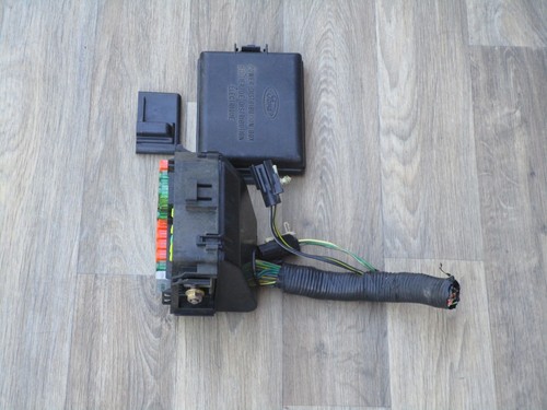 99-04 MUSTANG POWER DISTRIBUTION HARNESS FUSE BOX PIG TAIL GT COBRA OEM - Picture 2 of 15