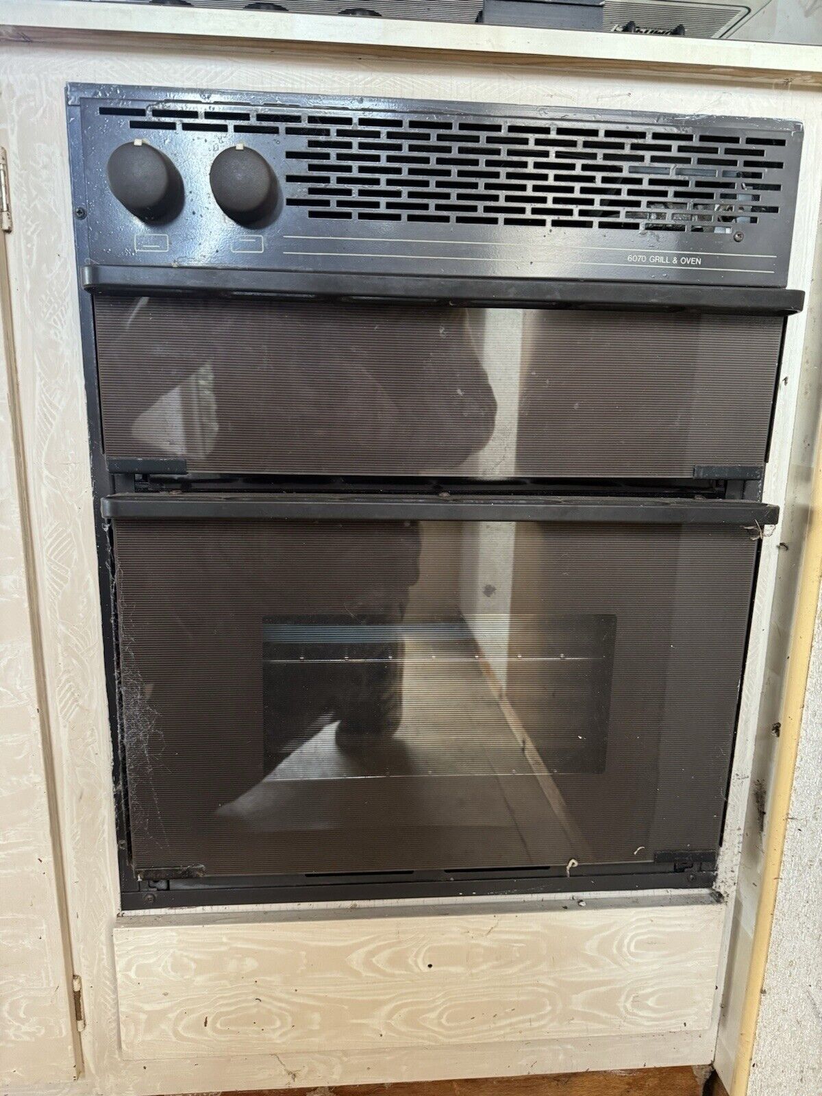 Picture 16 of 24