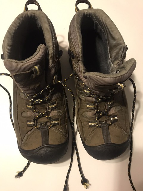 keen lace up boots
