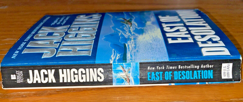 East of Desolation von Jack Higgins - New York Times Bestseller - Taschenbuch - Bild 2 von 6