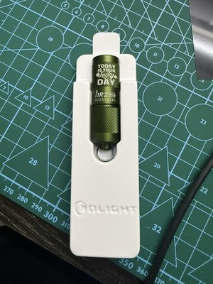 Olight I1R 2 Pro Lucky Day O-Fan Limited Edition RAR Exclusive