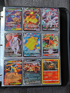 571 Pokemon TCG Holo Karten davon 52 Full Art 82 EX Karten auch Chase Karten