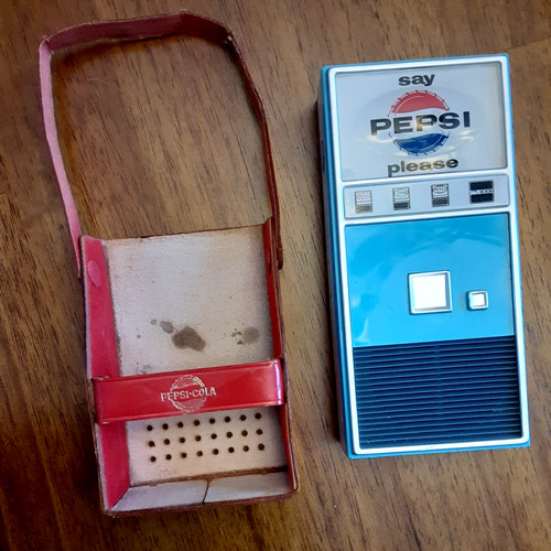1964 Beatles Endorsed Pepsi Transistor Radio-Working in nice condition