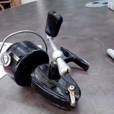 Vintage Garcia Mitchell 300 Fishing Spinning Reel Made in France  f