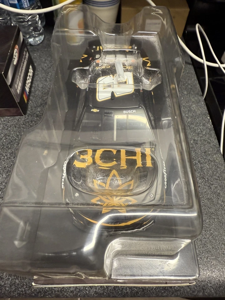 Kyle Busch 2023 Lionel Racing #8 3CHI NEXT GEN ELITE Chevy Camaro 1/24 - Изображение 4 из 4