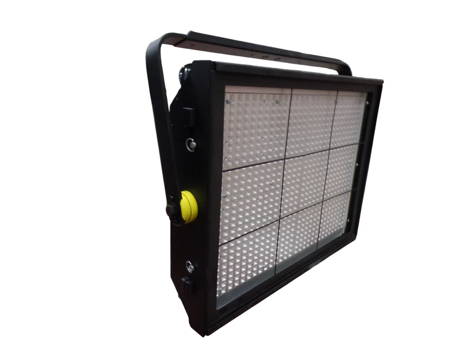 Lowel PRM-800TU Prime LED 800 Tungsten Studio Light - Free Shipping. - Image 4 of 4