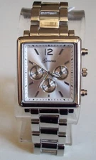 WOMEN'S SILVER FINISH RECTANGLE FASHION CASUAL BOYFRIEND WRIST WATCH
