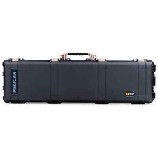 Black Pelican 1750 case with foam. Comes with tan handles  latches.