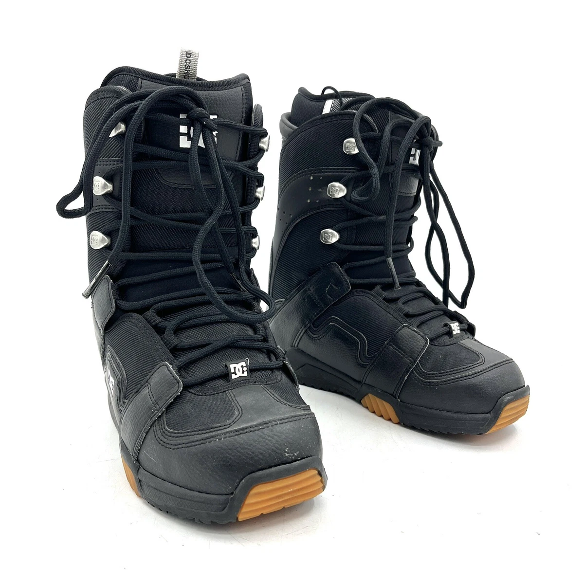 Lace up snowboard boots store