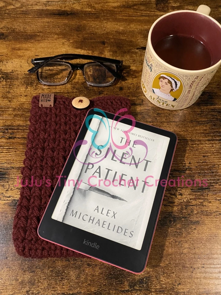 Handmade Crocheted Cover for Kindle Paperwhite E-Reader - Gift for Book Lovers - Image 2 of 4