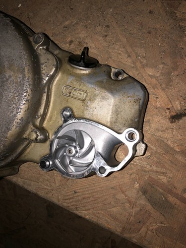 01-08 suzuki rm-250 clutch inner and outer cover. 11341-37F20 - Picture 2 of 5