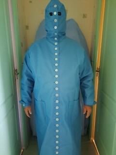 Blouse nylon intégrale bleu "la poste" avec cagoule boutonnée ceinture à nouer