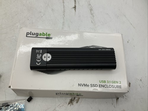 Plugable USBC-NVME USB-C to M.2 NVMe Tool-Free Enclosure Thunderbolt 3 Open Box - Bild 3 von 9