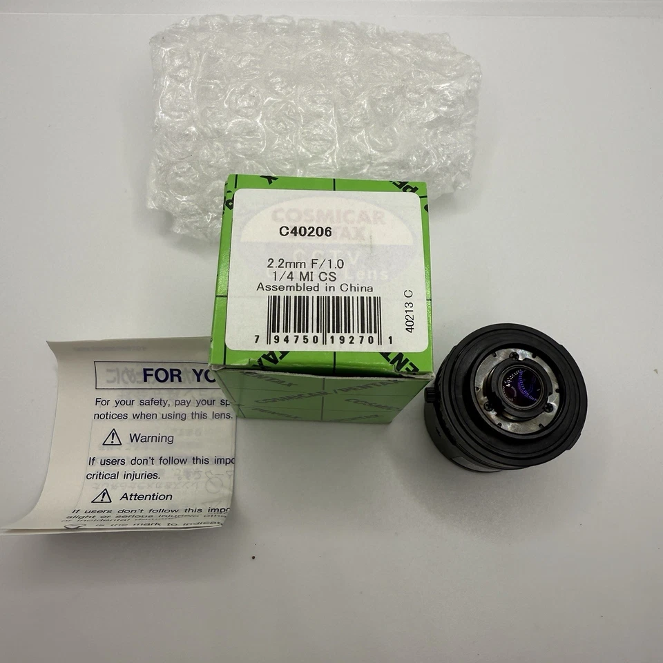 COSMICAR Pentax 2.2mm C Mount F1.0 CCTV Camera Lens (5Pcs )  - Image 2 of 4