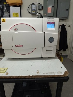 TUTTNAUER AUTOCLAVE EZ11 PLUS 28.5L STEAM STERILIZER UNIT