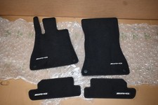Original Mercedes SL R232 w232 63 AMG Fußmatten Velour Satz neu OVP Original Mercedes SL R232 w232 63 AMG Fußmatten Velour Satz neu OVP