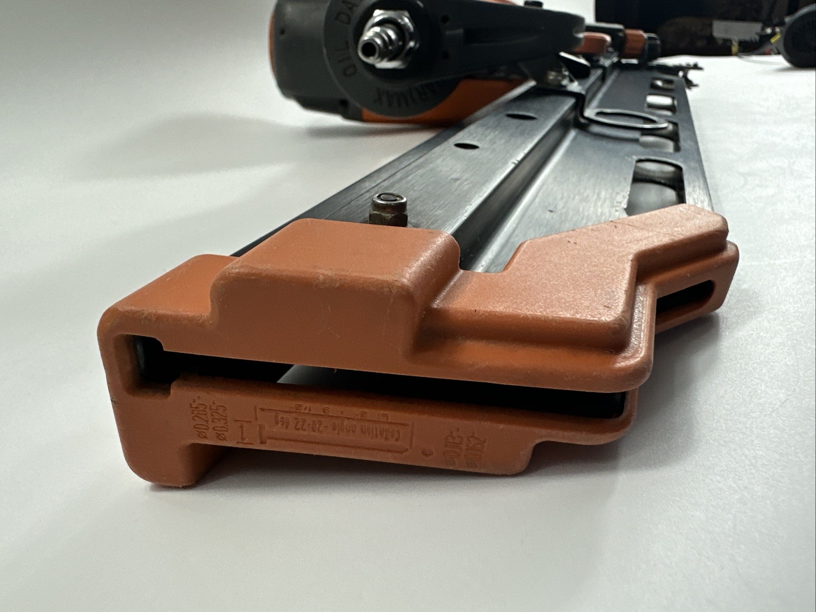 Ridgid R350RHA Nail Gun 22 Degree 3-1/2 in. Round-Head Framing Nailer