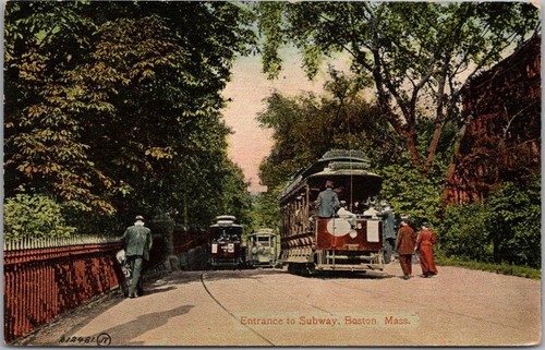 c1910s BOSTON, Massachusetts Postcard "Entrance to Subway" Trolley Streetcar