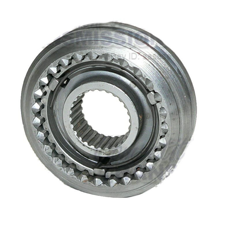 T5 World Class 5th Gear Synchro Assembly w/o Reverse Synchro 1982