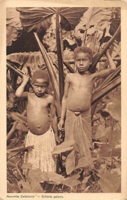 NEW CALEDONIA ~ 2 NATIVE BOYS, POSED IMAGE. LA MISSION DE PARIS PUB ~ 1907-20