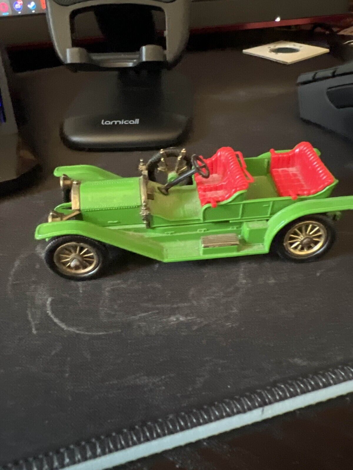 Picture 1 of 2