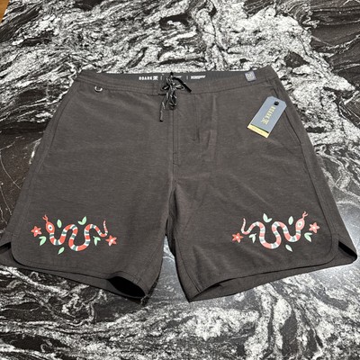 Roark Chiller 17  Scallop Boardshorts Black Mens Size 32 NWT RB469 $69