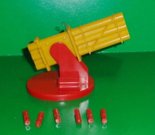 MARX TOM CORBETT / REX MARS VINTAGE SPRING LOADED SPACE CANNON & SET OF 6 SHELLS