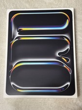 APPLE iPAD PRO 13-inch - M5 - 256GB - WiFi - SILVER - 2025-UK (BRAND NEW)