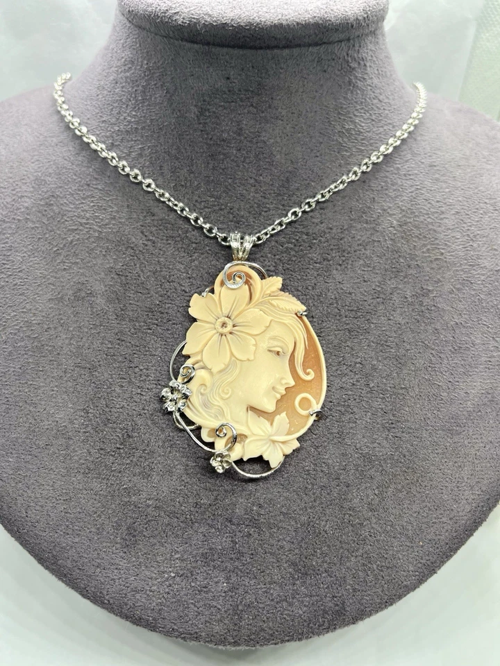 Ciondolo in argento 925 con cammeo corniola sfioccato 45mm – Torre Del Greco - Immagine 2 di 4