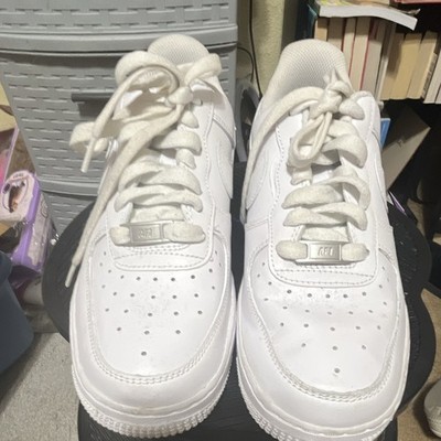 Nike Air Force 1 Low Men s White Solid Lace-Up Low Top Athletic Sneakers