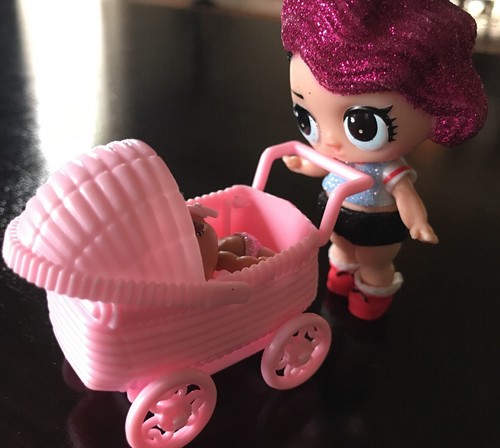 Stroller for an LOL Little Sister, LOL 