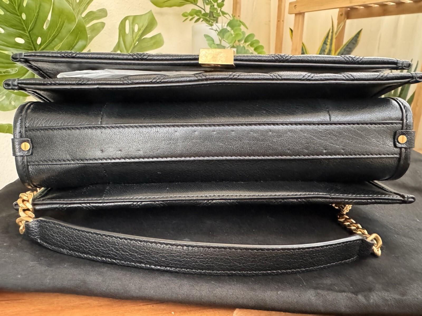 NUOVA BORSA A TRACOLLA TRAPUNTATA MEDIA SAINT LAURENT BECKY $3250 PELLE DI AGNELLO NERA