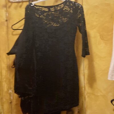 Black lace body con dress forever 21 small | eBay