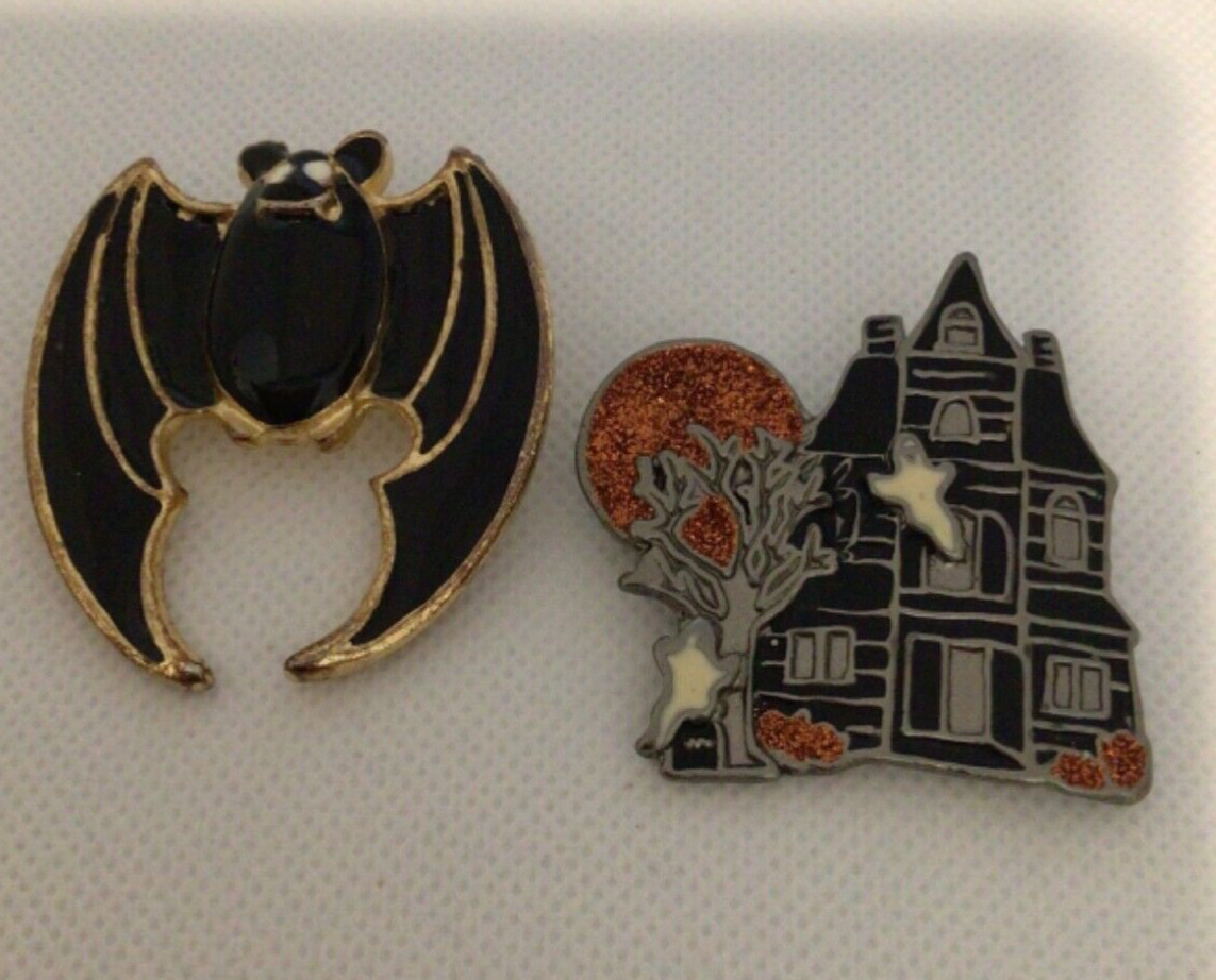 Vintage Halloween brooches Scary Haunted House Ghost … Gem