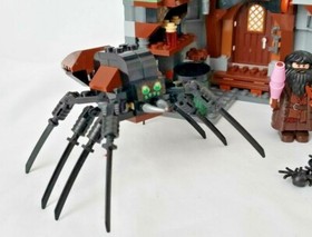 LEGO 4738 Harry Potter: Hagrid's Hut - 442 pieces (2010) VINTAGE COMPLETE