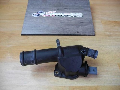 Audi A3 8P TT A1 Q3 VW Seat Skoda TDI Kühler Flansch 03L121131 03L121132