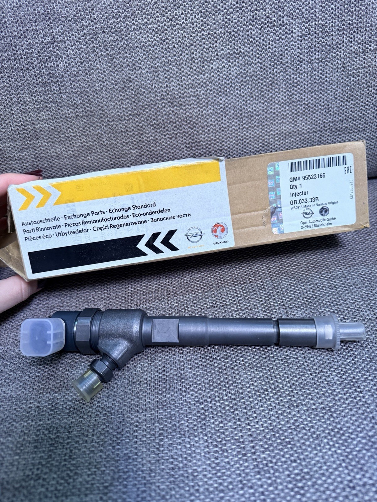 Injecteur de carburant Opel 95523166 pour système injection diesel GM