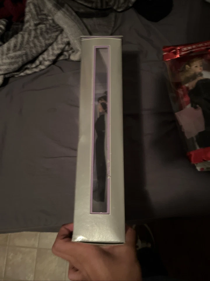 Barbie 1998 Audrey Hepburn Breakfast at Tiffany's. Mattel - Изображение 3 из 4