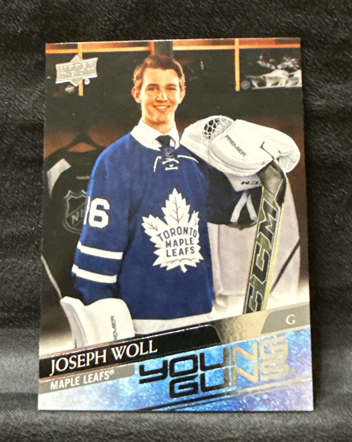 2020-21 Upper Deck #208 Young Guns Joseph Woll Toronto Maple Leafs! *MINT*