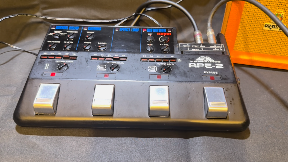 Aria APE-2 Japan Vintage 80s Multi-Effects Pedal Fully Functional