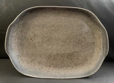 b smith with style Stoneware Shallow Oval Platter/Gray/Mushroom Color W/Speckles