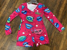 Womens shirts PJs Romper ( cartoon lips, lol, kiss me) PINK Size M NWOT