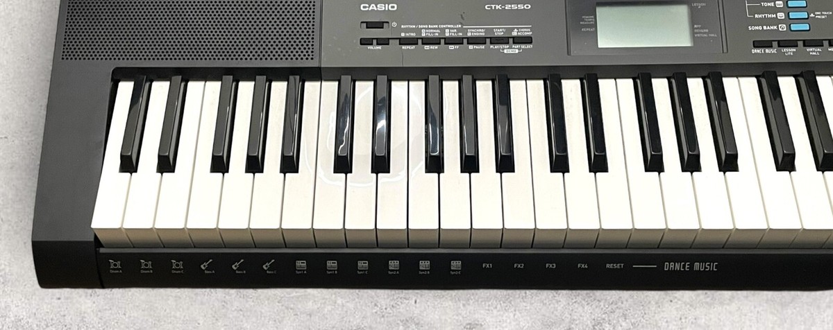 Casio CTK-2550 61 Key Portable Keyboard Tested Working