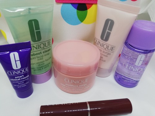 Clinique Skincare & Makeup 7 Pcs Deluxe Sample Sizes with new Cosmetic Bag - Picture 2 of 5